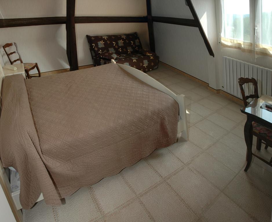 Auberge Des Platanes La Roque-Gageac Rum bild